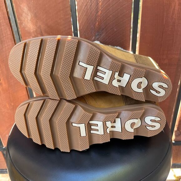 Joan of Arctic Wedge in Camel Brown in size 9.5 Shearling - Picture 13 of 13